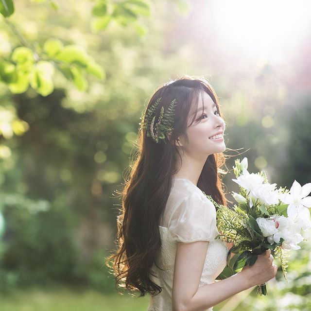 HOT: Truyền thông Đài Loan tung ảnh hẹn hò của Seungri (Bigbang) cùng mỹ nhân nóng bỏng 18 tuổi