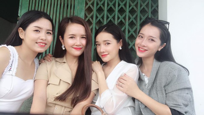 Lên mạng xin kinh nghiệm trở thành người chồng tốt, Trường Giang lại vô tình để lộ chuyện Nhã Phương có bầu?