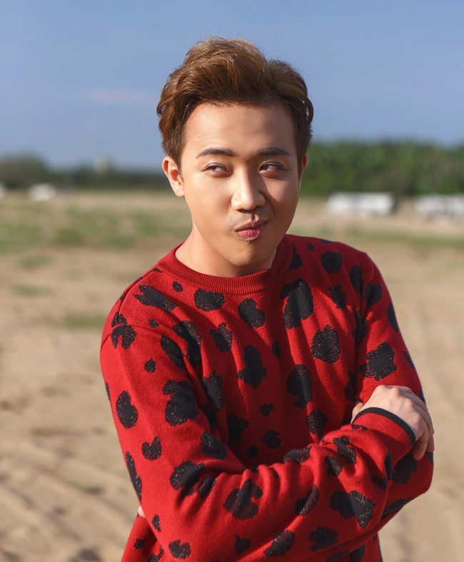 Trấn Thành: Suốt 1 năm qua tôi im lặng, không dám nói gì, vì mỗi lời nói ra đều gây ầm ĩ!