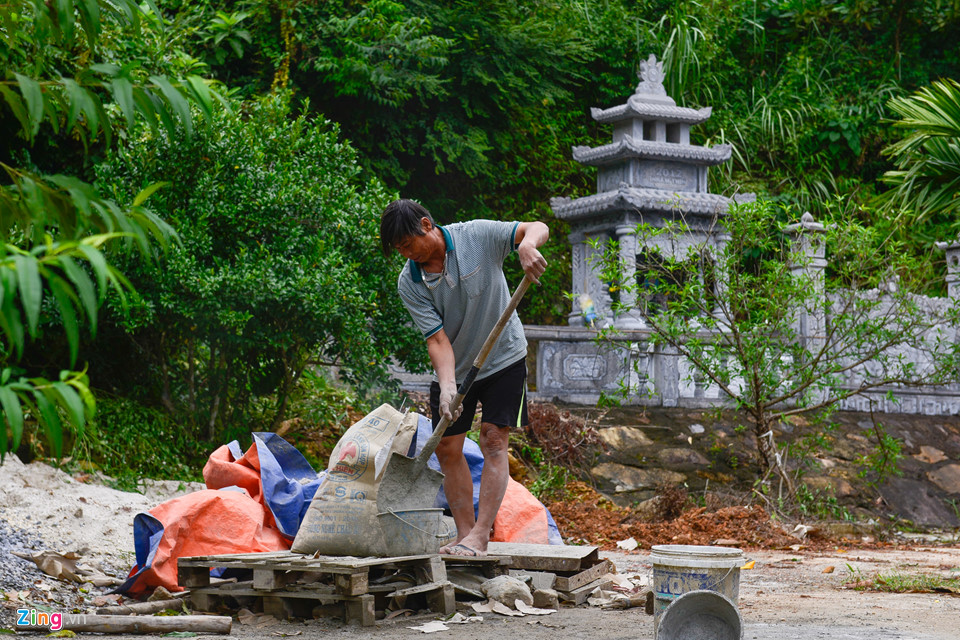 Video: Bên trong khu sinh thái ở Sóc Sơn được lãnh đạo xã gọi là nhà tạm
