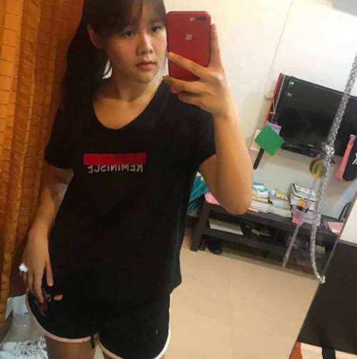 Từng bị gọi là voi nước vì nặng tới 100kg, cô gái chỉ giảm cân mà lột xác ngỡ ngàng như phẫu thuật thẩm mỹ