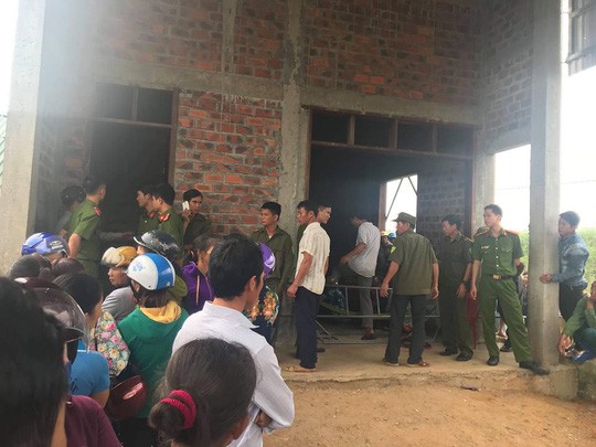 4 người một nhà chết trong tư thế treo cổ: Hàng xóm nói về khoản nợ lớn