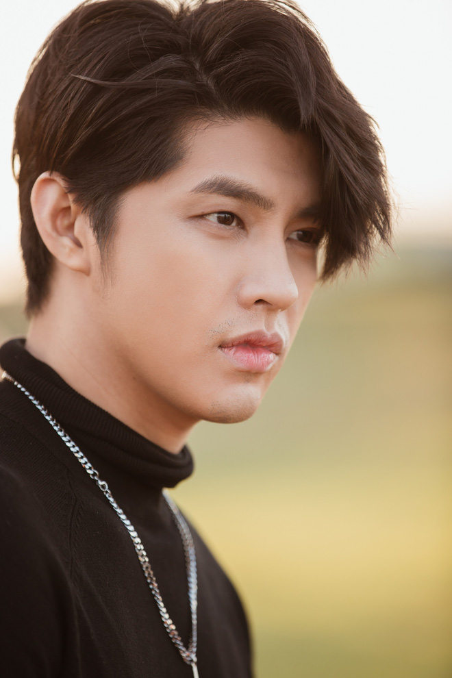 Đóng MV mới quá xuất sắc, fan hâm mộ hò hét đòi Noo Phước Thịnh đi đóng phim