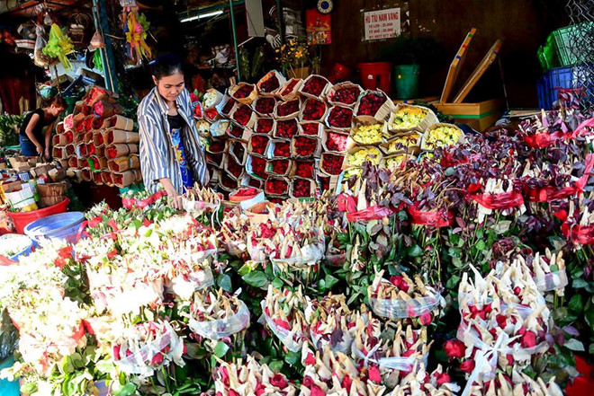 Hết thời những bó hoa quà tặng giá chục triệu Hết thời những bó hoa quà tặng giá chục triệu
