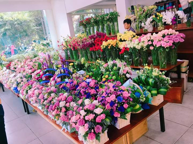 Hết thời những bó hoa quà tặng giá chục triệu Hết thời những bó hoa quà tặng giá chục triệu