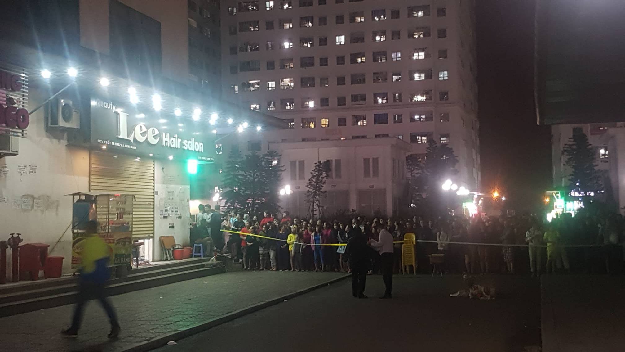 Trẻ sơ sinh rơi từ chung cư Linh Đàm: Người mẹ từng nhận nhiều giấy khen