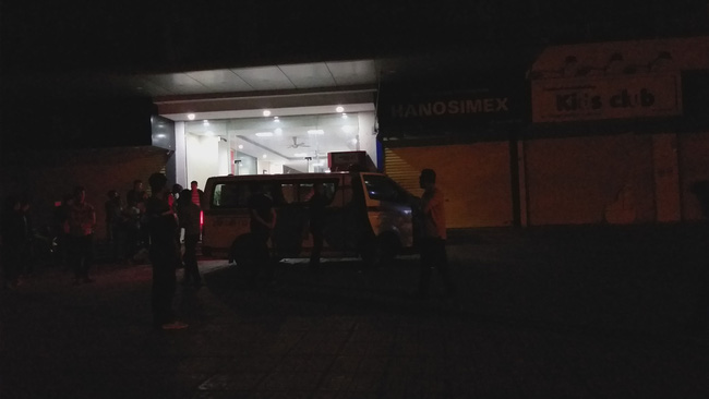 Bé gái sơ sinh bị mẹ ném từ tầng 31 chung cư Linh Đàm đã được lo chôn cất