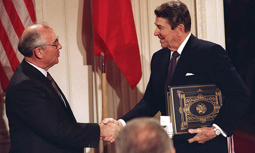 Nga phê phán Mỹ vì rút khỏi hiệp ước kiểm soát vũ khí hạt nhân