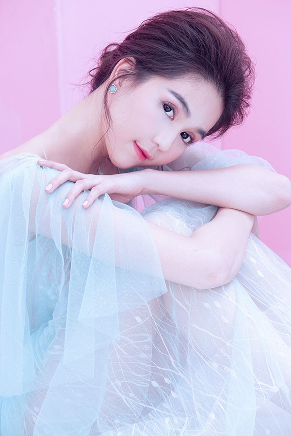 Ngọc Trinh chính thức tiết lộ về bạn trai đại gia mới: Người yêu lớn hơn 20 tuổi, quen đã 2 năm!