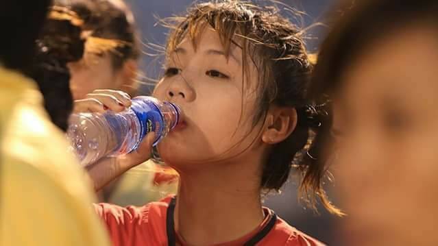 Nữ cầu thủ có gương mặt baby, được tìm kiếm trên khắp diễn đàn của U19 Việt Nam