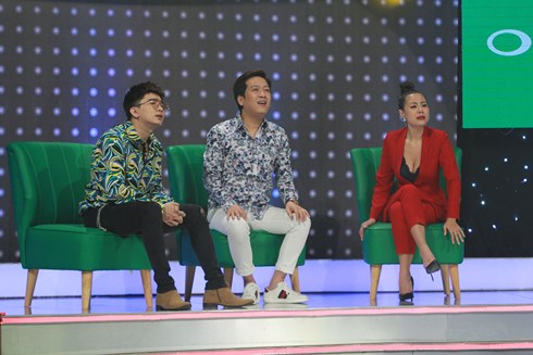 Giọng ải giọng ai: 'Bản sao' Wanbi Tuấn Anh khiến Phạm Quỳnh Anh rơi lệ Giọng ải giọng ai: 'Bản sao' Wanbi Tuấn Anh khiến Phạm Quỳnh Anh rơi lệ