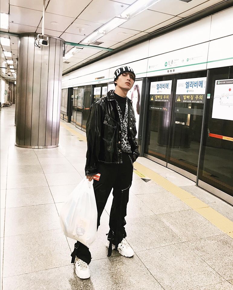 Chả hẹn mà gặp, cảm giác như 1 nửa giới trẻ Việt đều đang ở Hàn Quốc hết rồi!