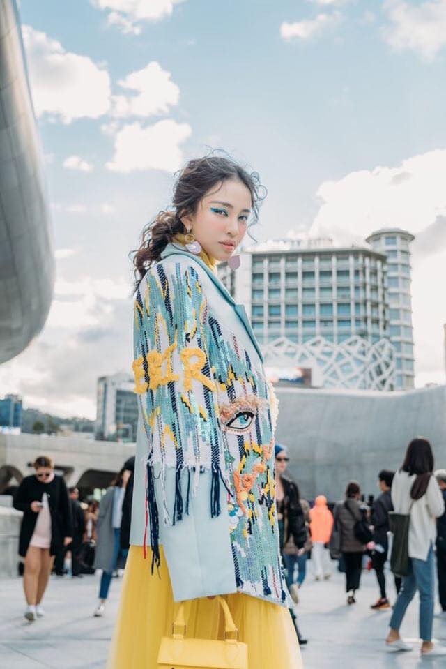 Chả hẹn mà gặp, cảm giác như 1 nửa giới trẻ Việt đều đang ở Hàn Quốc hết rồi!