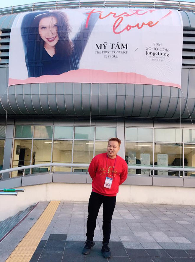 Chả hẹn mà gặp, cảm giác như 1 nửa giới trẻ Việt đều đang ở Hàn Quốc hết rồi!