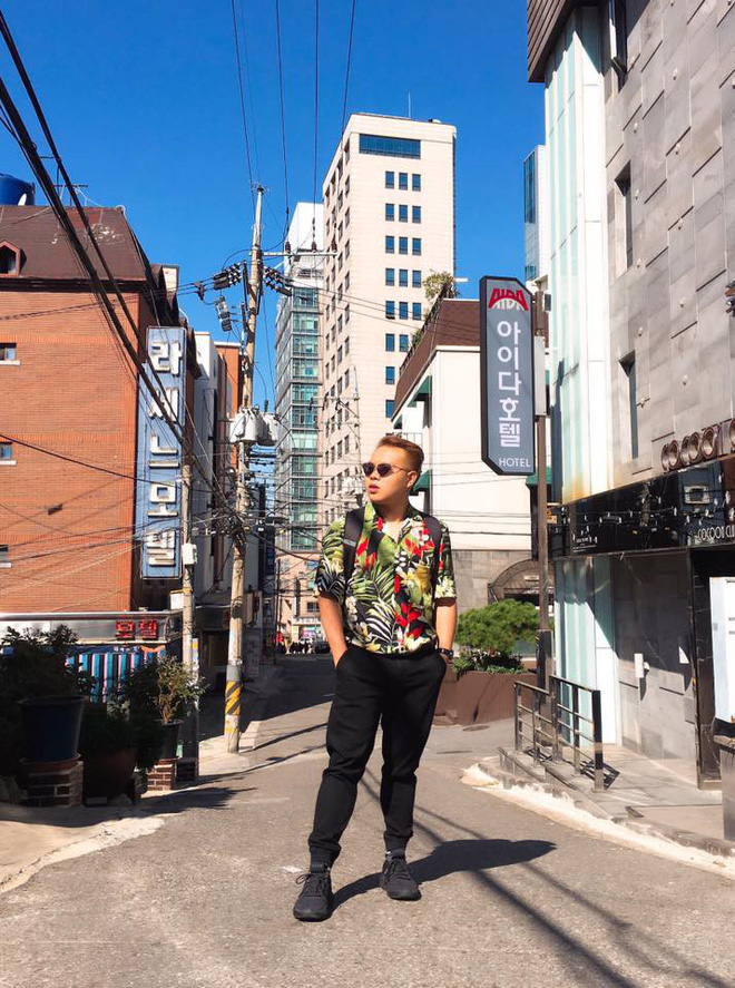 Chả hẹn mà gặp, cảm giác như 1 nửa giới trẻ Việt đều đang ở Hàn Quốc hết rồi!