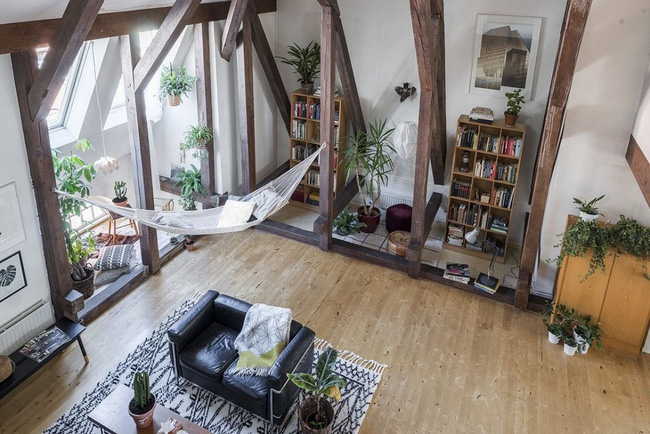 Ngôi nhà hai tầng ngập tràn ánh sáng sẽ khiến bạn mê mệt ngay từ cái nhìn đầu tiên