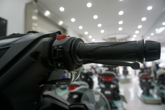 Ảnh thực tế 2019 Yamaha Exciter RC tại đại lý, giá từ 47 triệu đồng