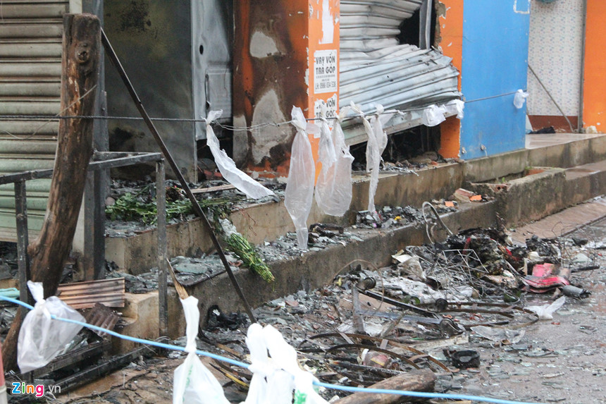 Hiện trường vụ cháy shop hoa khiến 2 cô gái tử vong