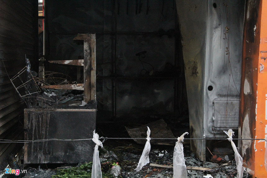 Hiện trường vụ cháy shop hoa khiến 2 cô gái tử vong