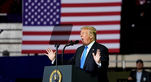 Tỷ lệ ủng hộ ông Trump trước bầu cử giữa nhiệm kỳ cao hơn Obama