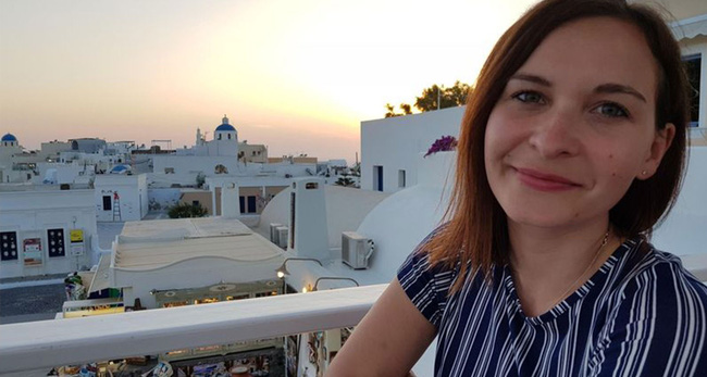 Đinh ninh bị bệnh đường ruột, 2 năm sau cô gái ngã ngửa khi biết mình mắc căn bệnh đáng sợ này