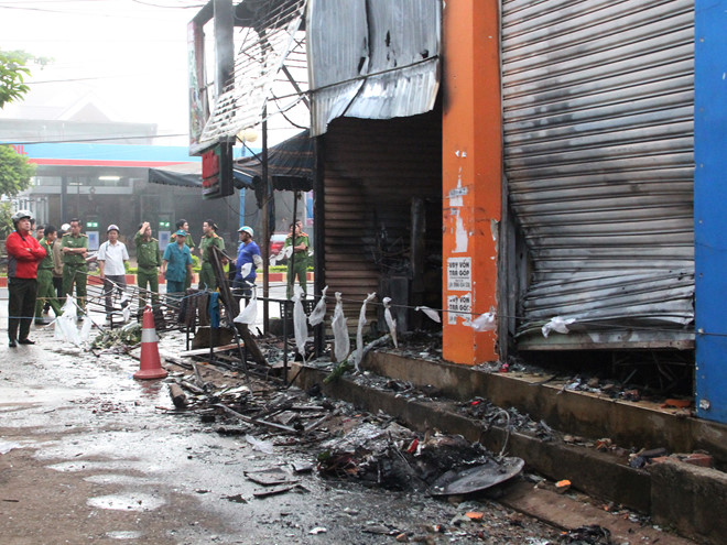 Cháy shop hoa, hai cô gái thiệt mạng