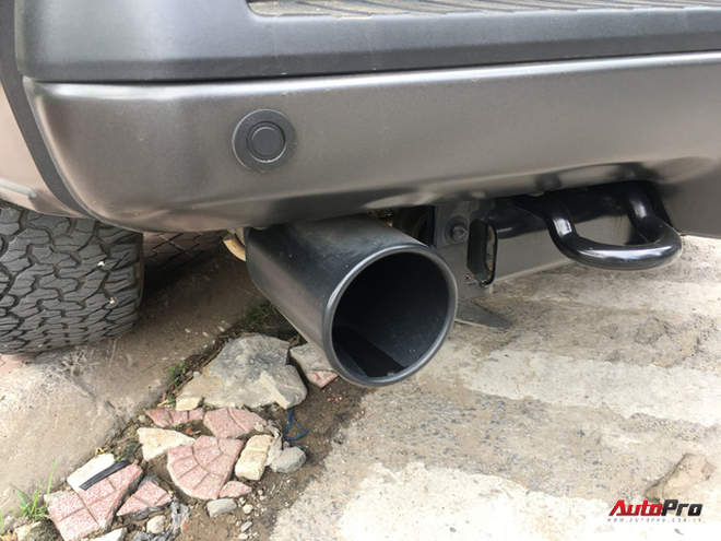 Siêu bán tải Ford F-150 Raptor đầu tiên của dân chơi xứ Nghệ ra biển trắng với số đẹp