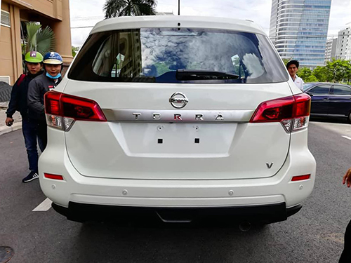 Nissan Terra - đối thủ Fortuner xuất hiện tại Việt Nam