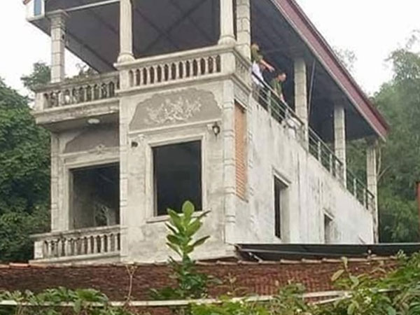 Bắt nghi can sát hại mẹ ném thi thể xuống giếng