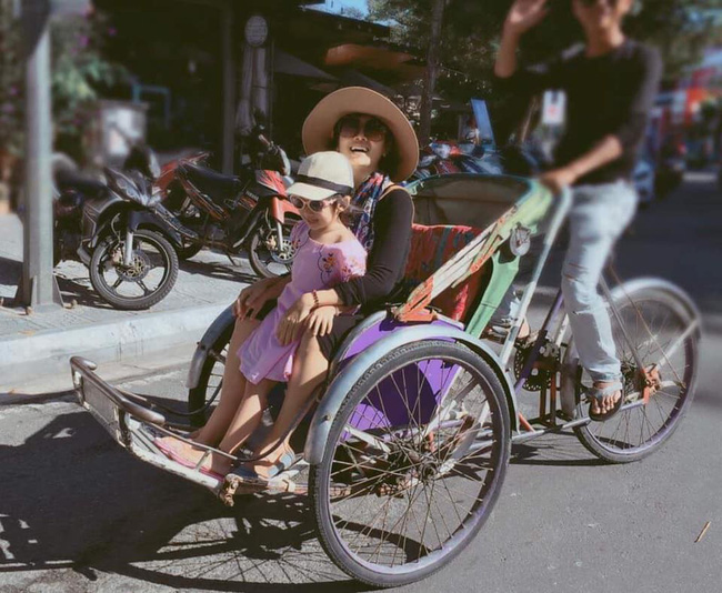 Hành động gần đây của Phùng Ngọc Huy và Mai Phương làm dấy tin đồn tái hợp sau cú sốc ung thư