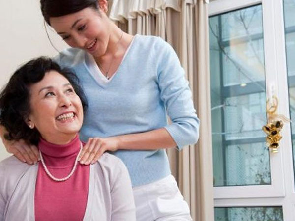 Bản tính hai mặt của mẹ chồng khiến nàng dâu nhiều phen choáng váng