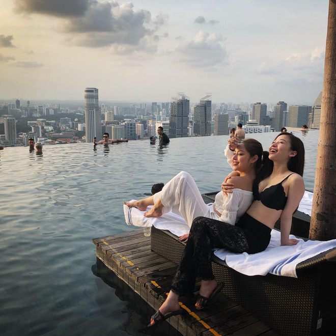 Khi gái đẹp yêu nhau: Vô tình chạm mặt, người Hải Phòng quyết ở lại Sài Gòn, theo đuổi bằng được tiếng sét ái tình