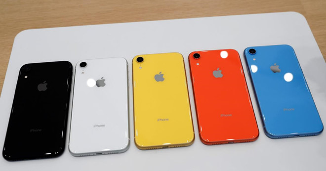 Chưa về Việt Nam, iPhone XR đã loạn giá