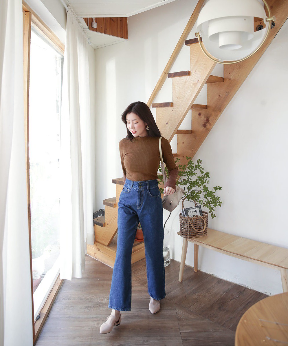 Chẳng thể diện váy vóc thường xuyên vào mùa lạnh thì các nàng công sở đã có 4 mẫu quần chuẩn thanh lịch này