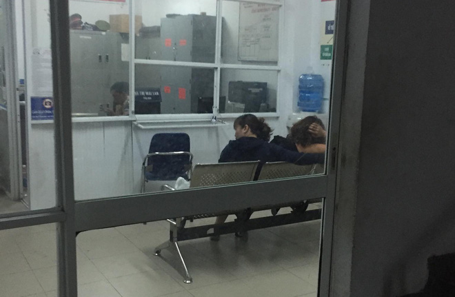 Nữ tài xế điều khiển xe BMW gây tai nạn kinh hoàng, người bị thương nằm la liệt giữa ngã tư Hàng Xanh