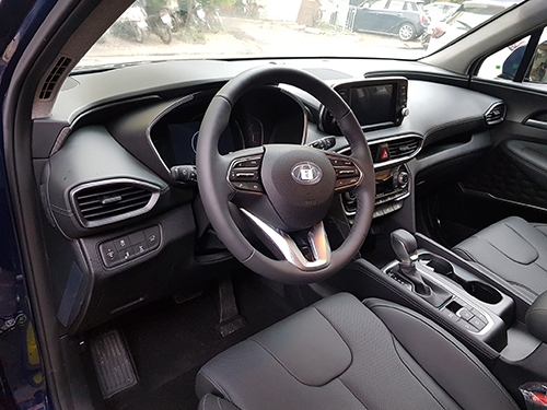 Hyundai Santa Fe 2019 xuất hiện trên phố Hà Nội
