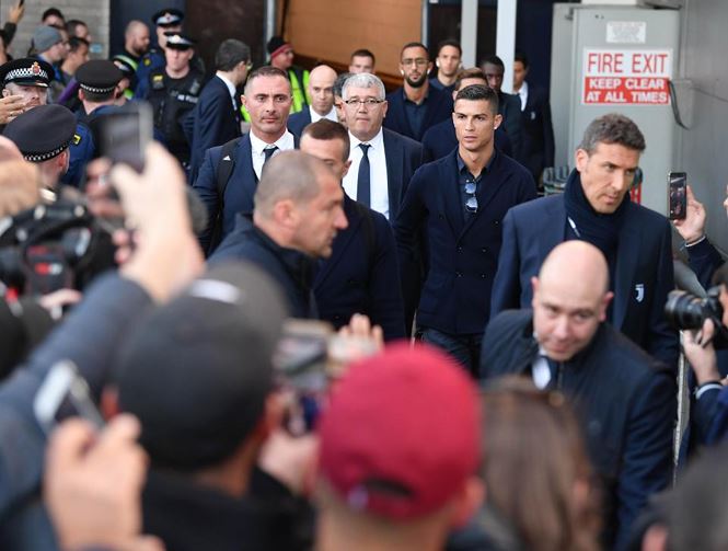 Ronaldo bồi hồi trở lại Old Trafford, sẵn sàng quyết đấu M.U