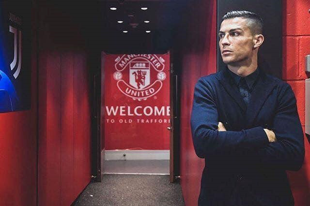 MU loại Sanchez, gọi cầu thủ 18 tuổi đấu Juventus
