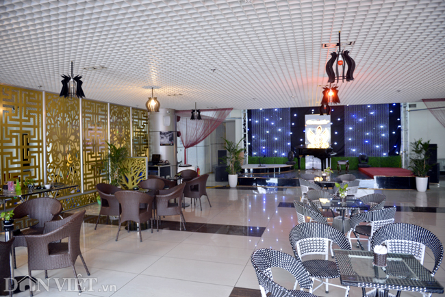 Ảnh: Nhà hát gần 800 tỷ vắng lặng như tờ ở Vĩnh Phúc