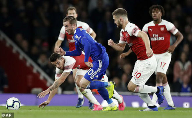 Arsenal - Leicester: Cú đúp 3 phút ngược dòng tuyệt đỉnh