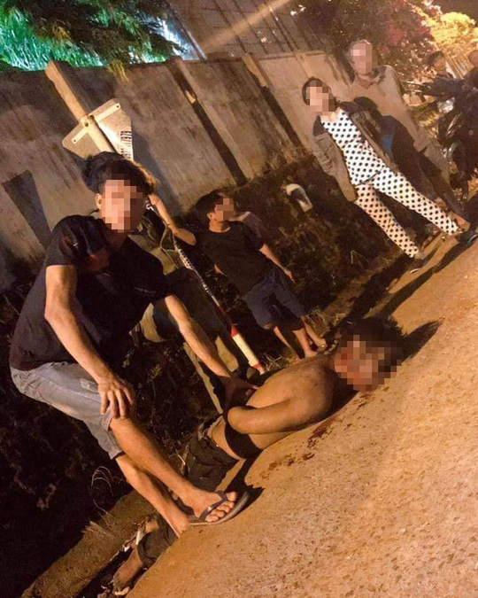 Nghi bắt cóc trẻ em, 1 thanh niên bị nhiều người đánh tử vong