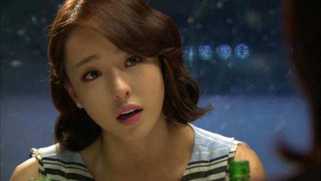 Từng cố níu kéo người vợ ngoại tình nhưng tôi quyết ly dị khi cô ta thốt lên một câu không thể dung tha