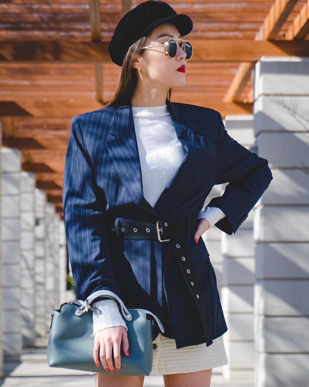 Diện mẫu blazer thắt eo này, nàng nào trông cũng sẽ thon gọn hơn và ra dáng chuẩn quý cô thanh lịch