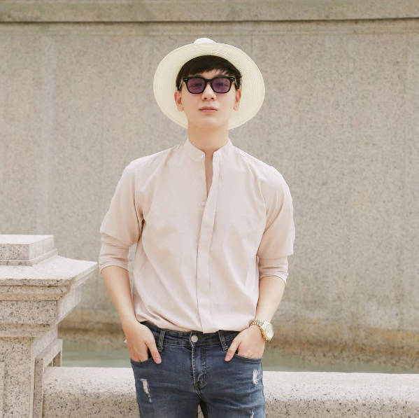 Tranh cãi Trường ĐH ở Sài gòn yêu cầu sinh viên mặc áo thun có cổ, không được cắt tóc kiểu không bình thường