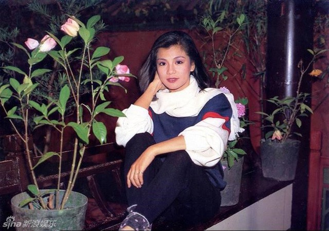 Nàng Hoàng Dung kinh điển của điện ảnh Hoa ngữ: Kiếp hồng nhan sự nghiệp dở dang, tự tử vì tình Nàng Hoàng Dung kinh điển của điện ảnh Hoa ngữ: Kiếp hồng nhan sự nghiệp dở dang, tự tử vì tình