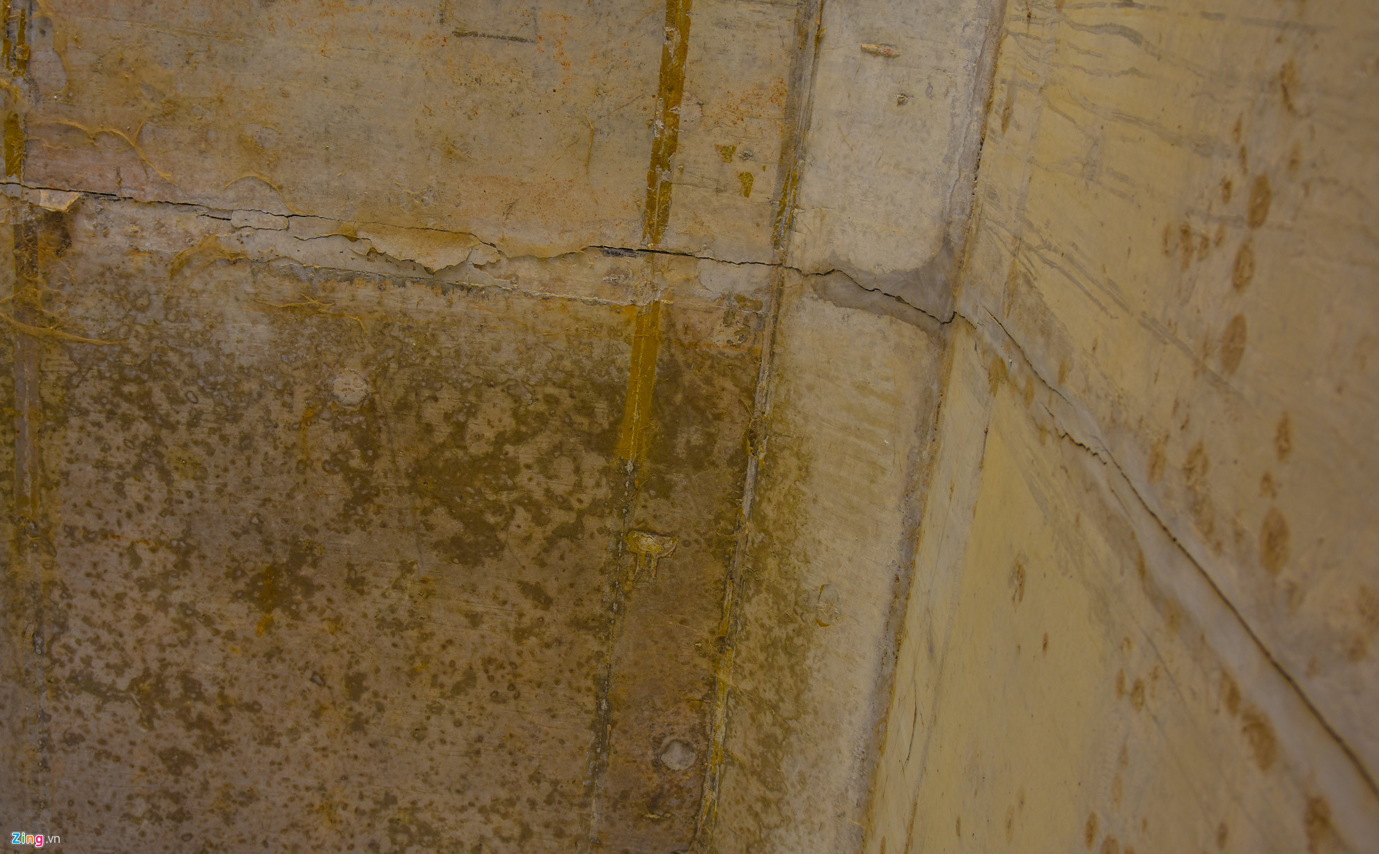 Phát hiện thêm nhiều cầu trên cao tốc 34.500 tỷ bị nứt, thấm nước