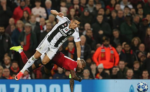 Dybala lập công, Juventus hạ gục M.U ngay tại Old Trafford