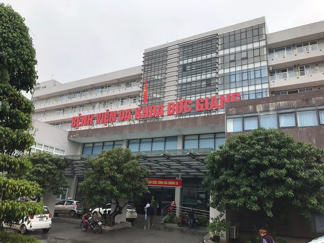 Một bệnh nhân lao từ tầng 6 bệnh viện ở Hà Nội xuống đất tử vong