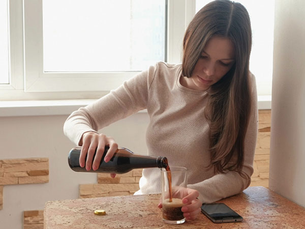 Biết không phải con ruột của mình nhưng chồng vẫn đối xử tốt với con, anh còn nói một câu khiến tôi khiếp sợ