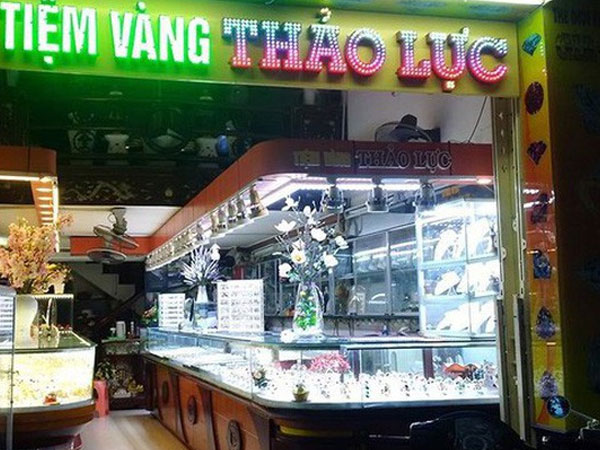 Từ vụ anh thợ điện bị phạt 90 triệu vì đổi 100 USD: Người dân được bán ngoại tệ ở đâu?